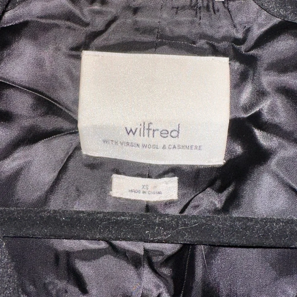 Aritzia Wilfred Wool Cashmere Blend Size‎ XS Women's Black Belted Coat